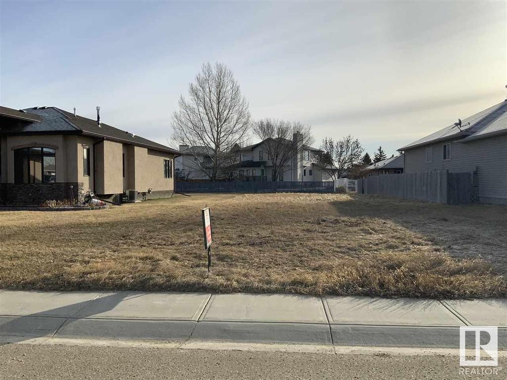 












128 Northbend DR

,
Wetaskiwin,







AB
T9A 3N6

