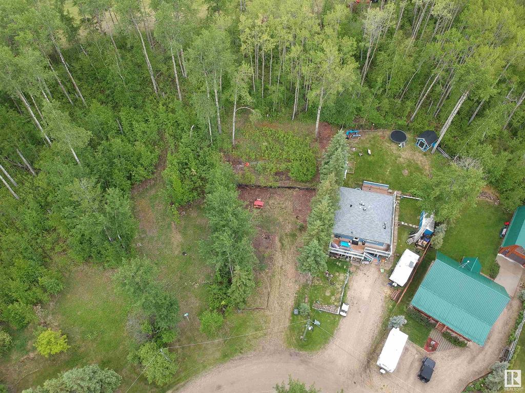 












17 HILLSIDE Crescent

,
Rural Lac Ste. Anne County,







AB
T0E 0A0

