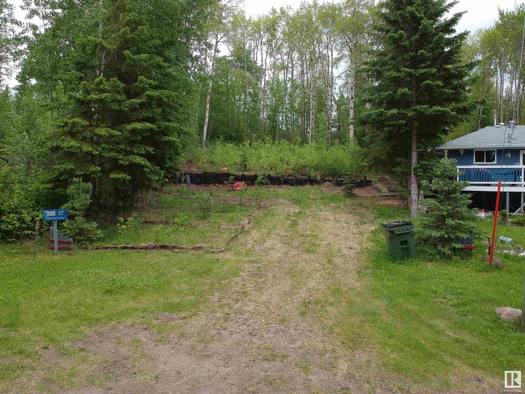 












17 HILLSIDE Crescent

,
Rural Lac Ste. Anne County,







AB
T0E 0A0

