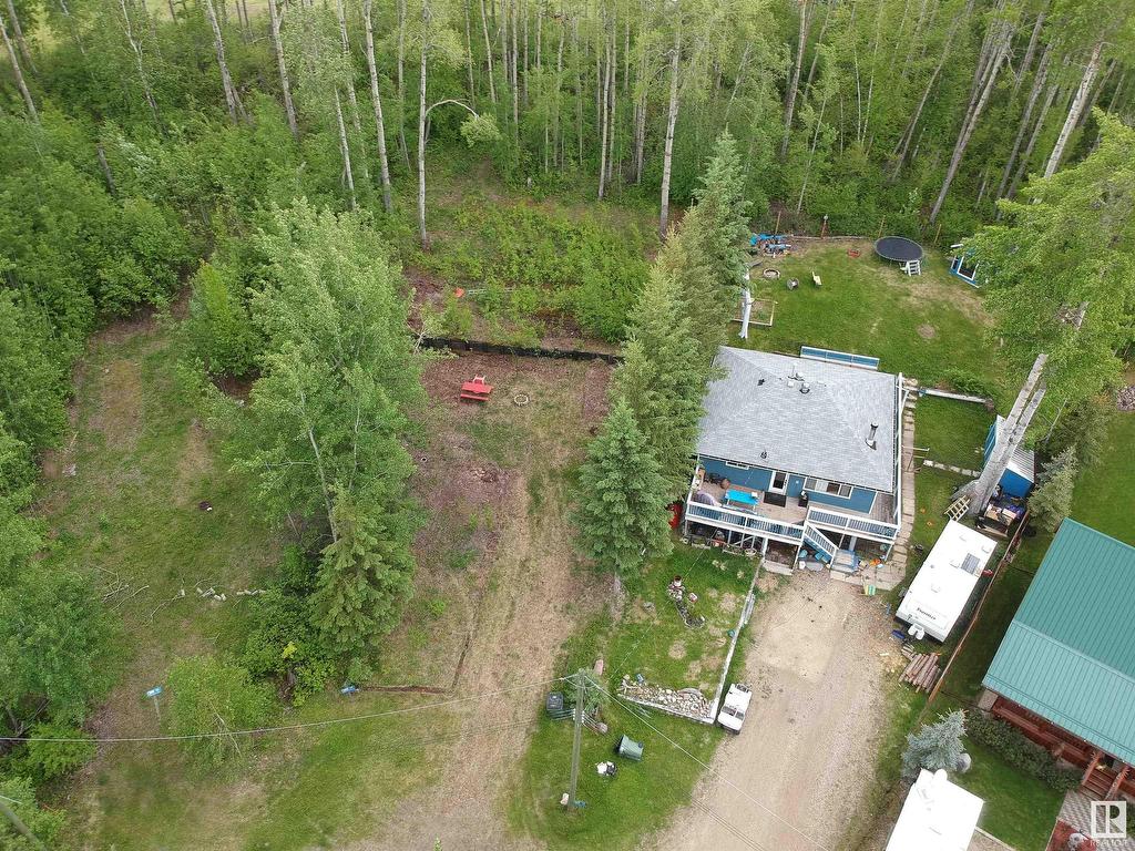 












17 HILLSIDE Crescent

,
Rural Lac Ste. Anne County,







AB
T0E 0A0


