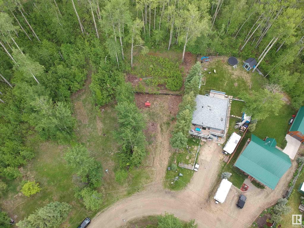












17 HILLSIDE Crescent

,
Rural Lac Ste. Anne County,







AB
T0E 0A0

