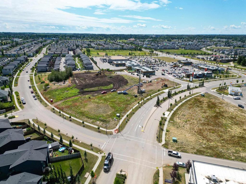 












11 Westwind Drive

,
Spruce Grove,




AB
T7X 0V6

