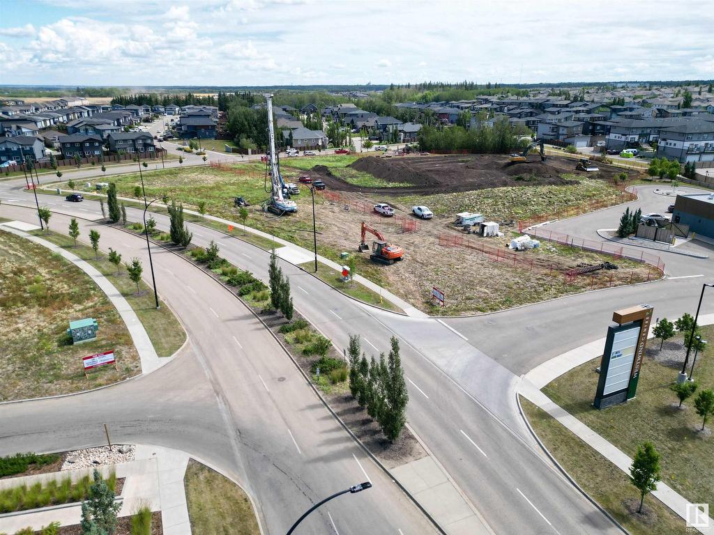 












11 Westwind Drive

,
Spruce Grove,




AB
T7X 0V6

