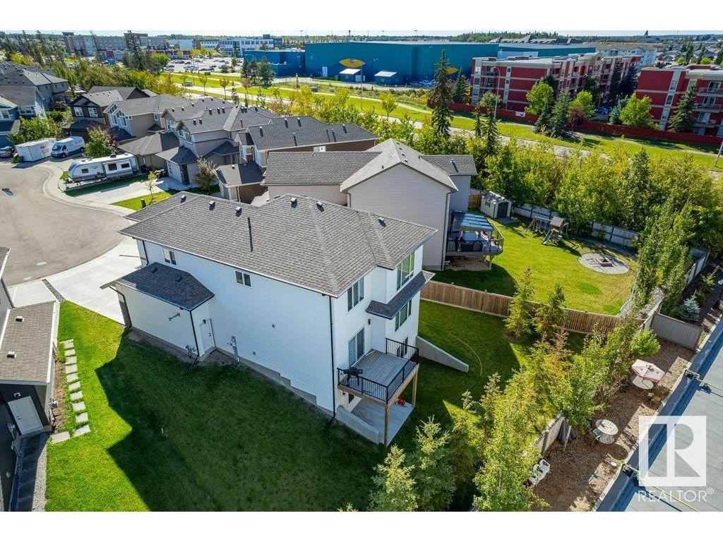 












84 MEADOWLAND Way

,
Spruce Grove,




AB
T7X 0S4

