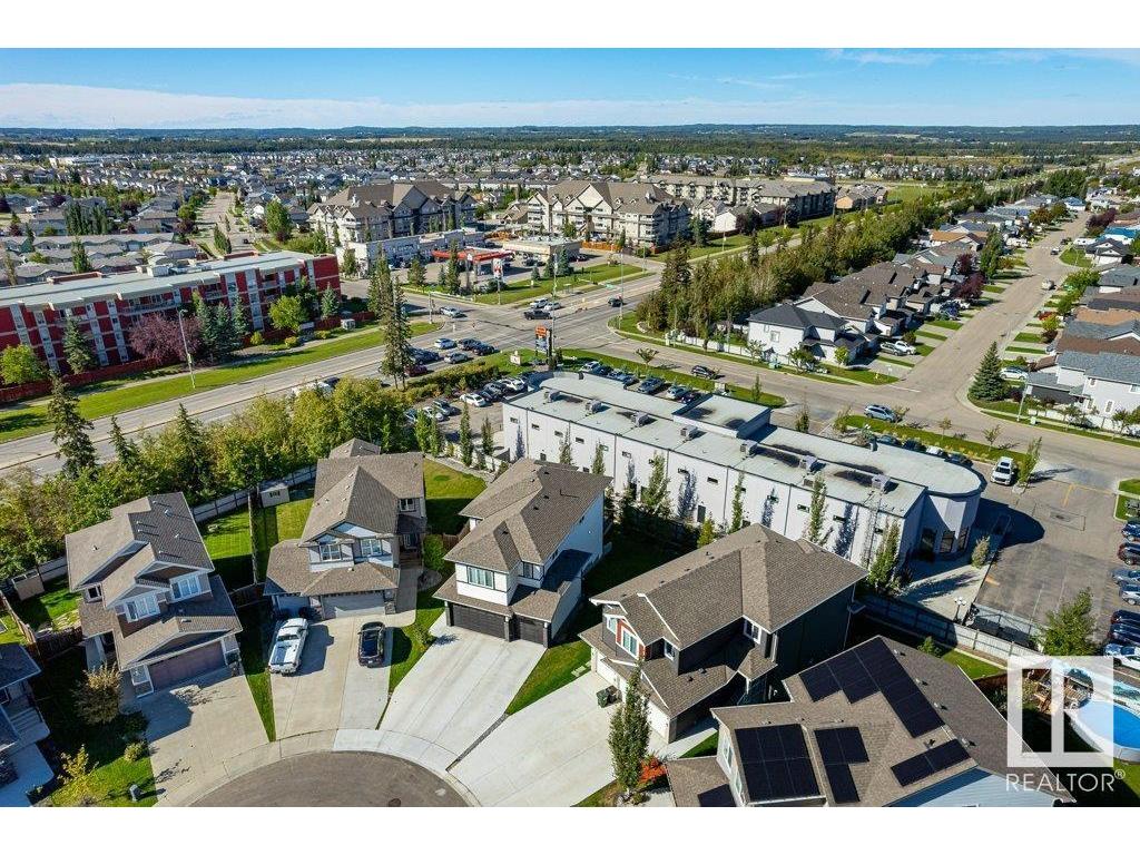 












84 MEADOWLAND Way

,
Spruce Grove,




AB
T7X 0S4

