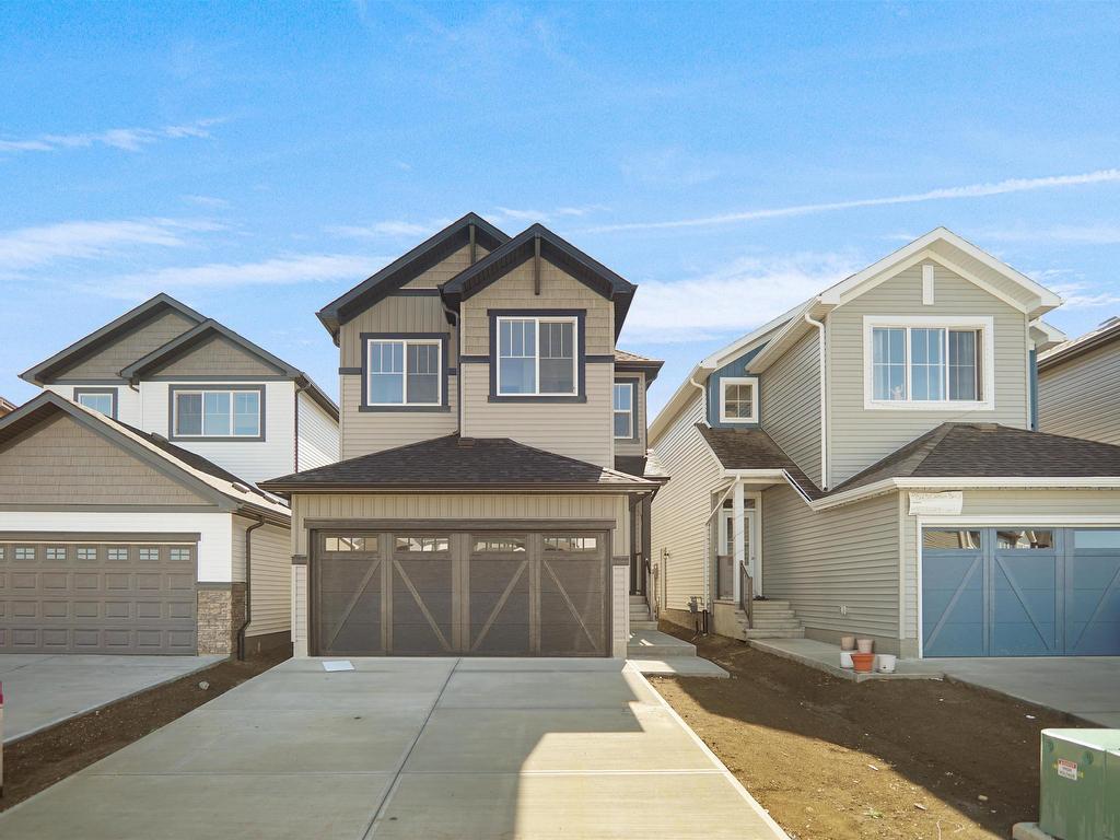 












2124 210 Street

,
Edmonton,




AB
T6M 1P7

