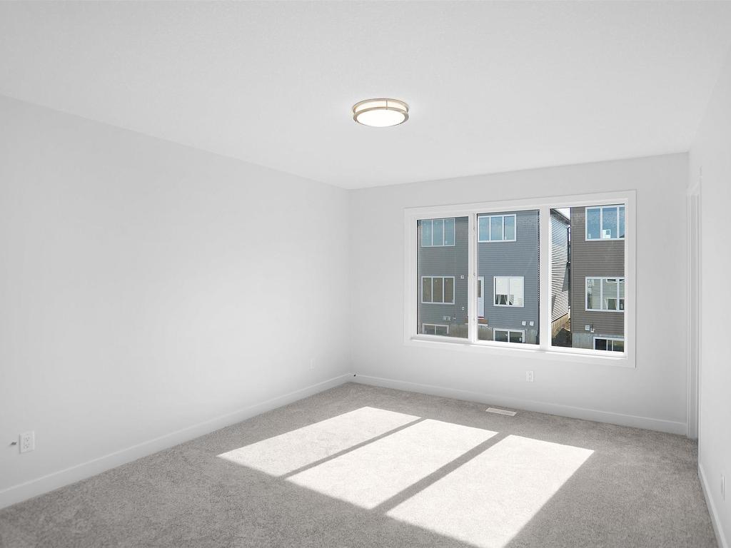 












2124 210 Street

,
Edmonton,




AB
T6M 1P7

