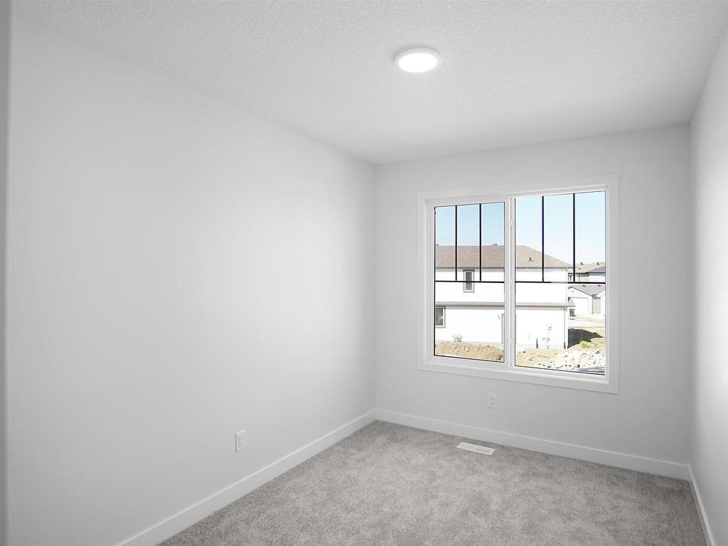 












2124 210 Street

,
Edmonton,




AB
T6M 1P7


