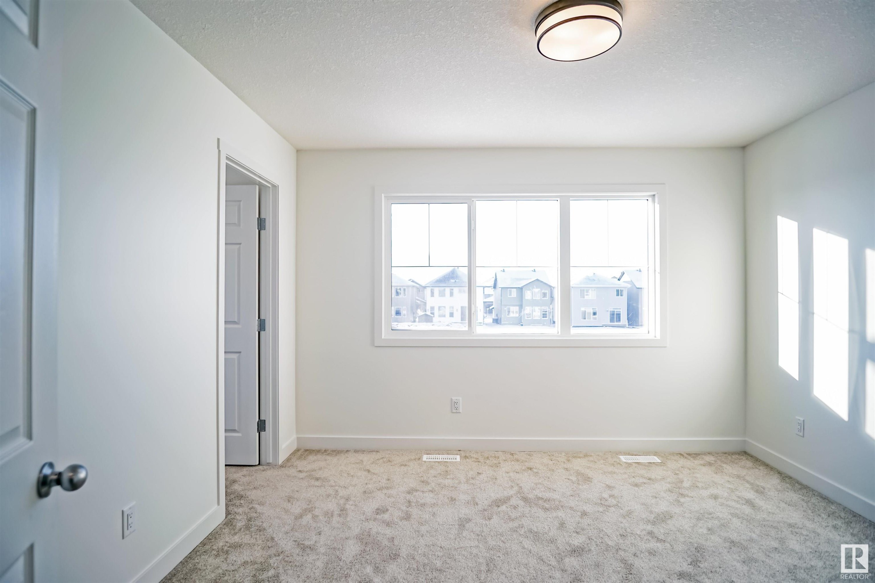 












1724 WESTERRA Wynd

,
Stony Plain,




AB
T7X 0Y6

