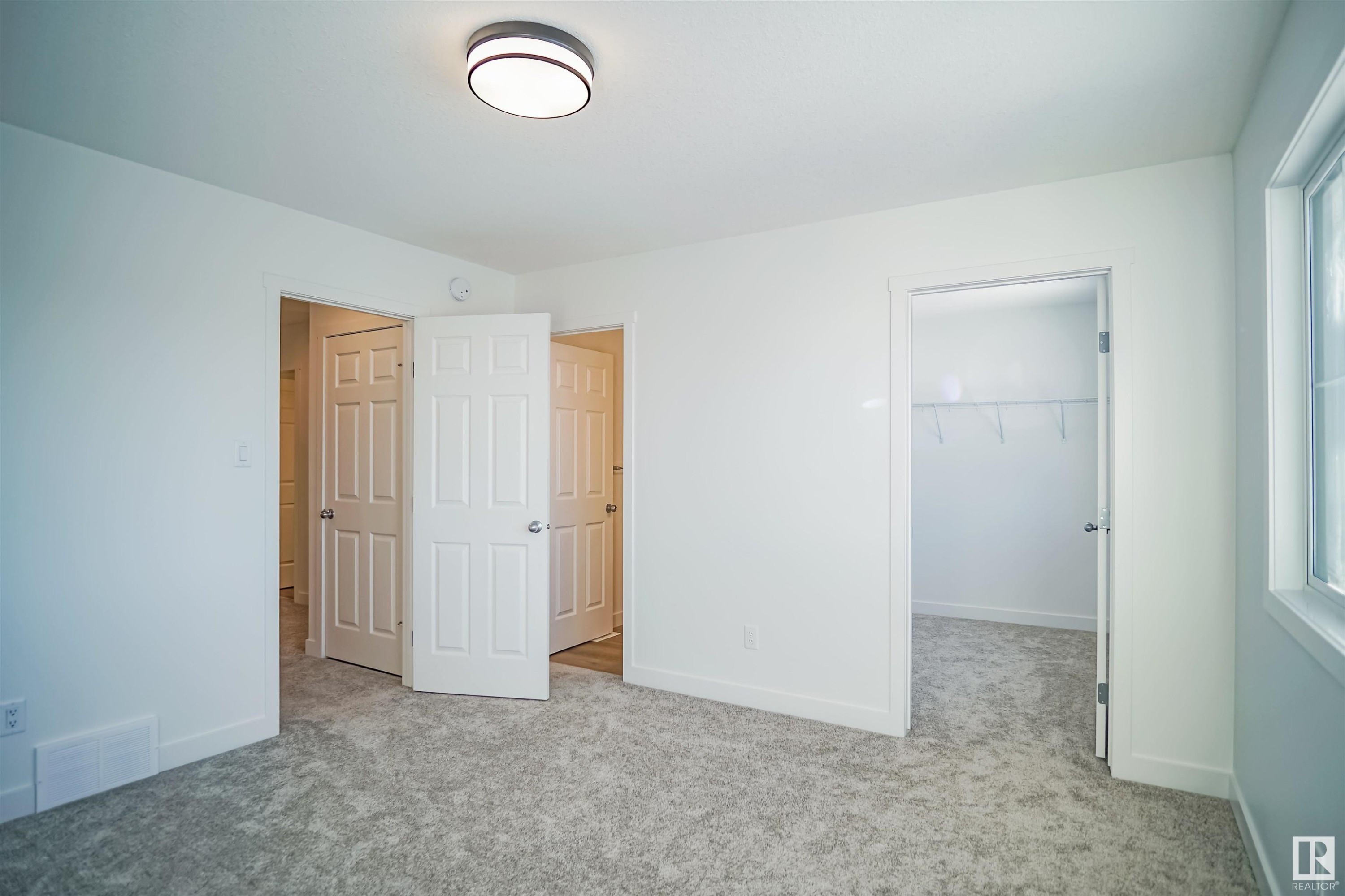 












1724 WESTERRA Wynd

,
Stony Plain,




AB
T7X 0Y6


