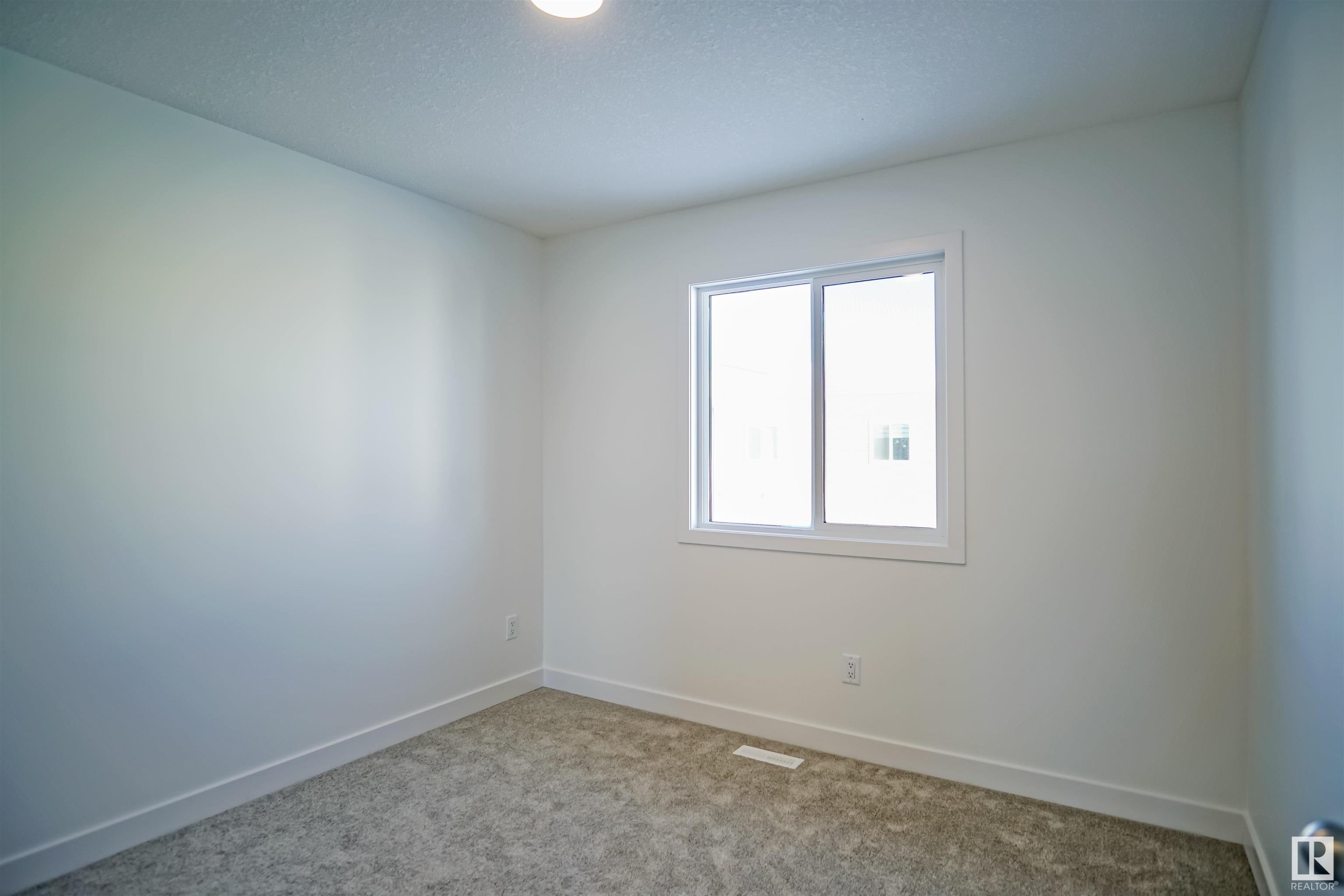 












1724 WESTERRA Wynd

,
Stony Plain,




AB
T7X 0Y6

