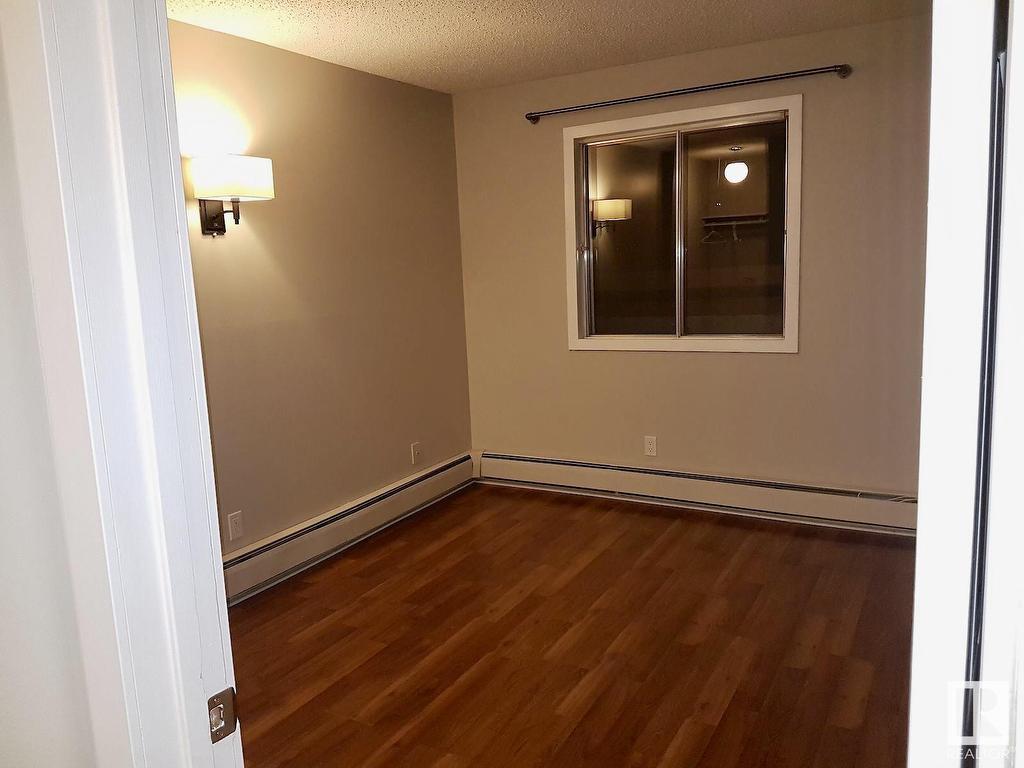 












306 14916 26 Street

,
Edmonton,




AB
T5Y 2G4

