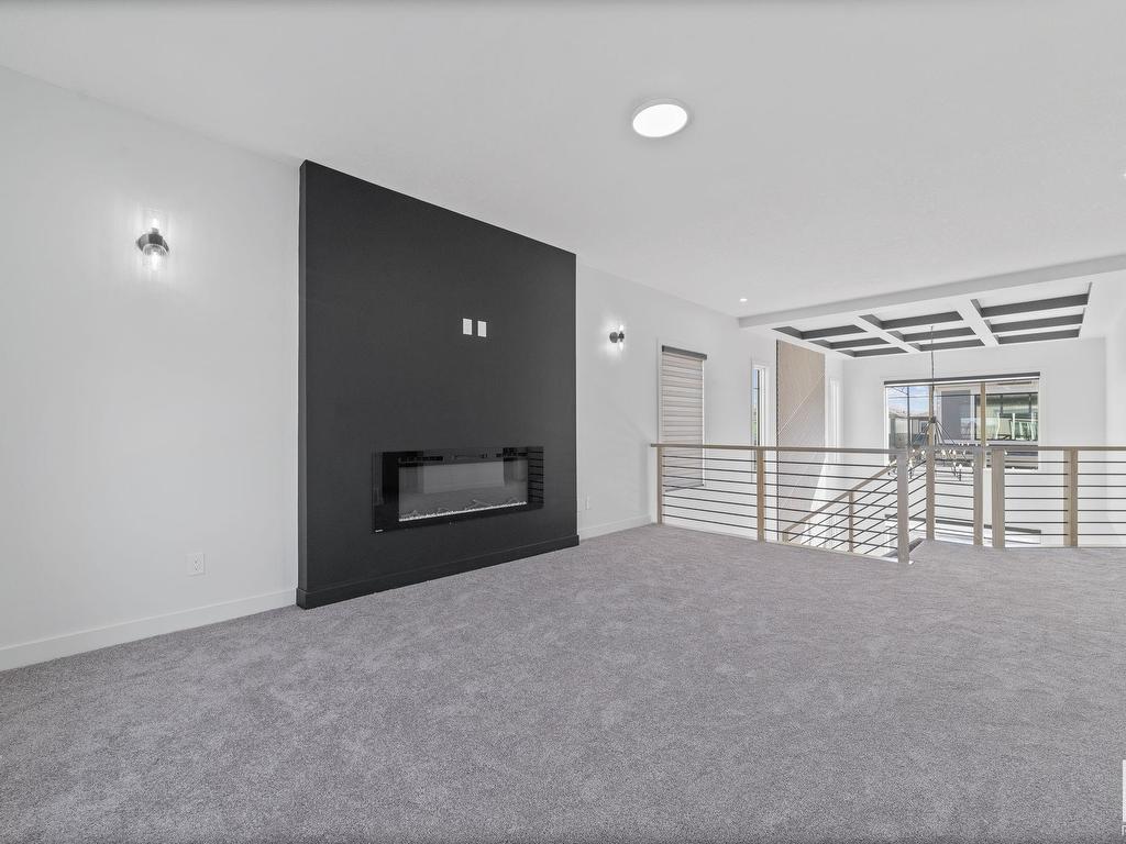 












5803 Kootook Link

,
Edmonton,




AB
T6W 4Z6

