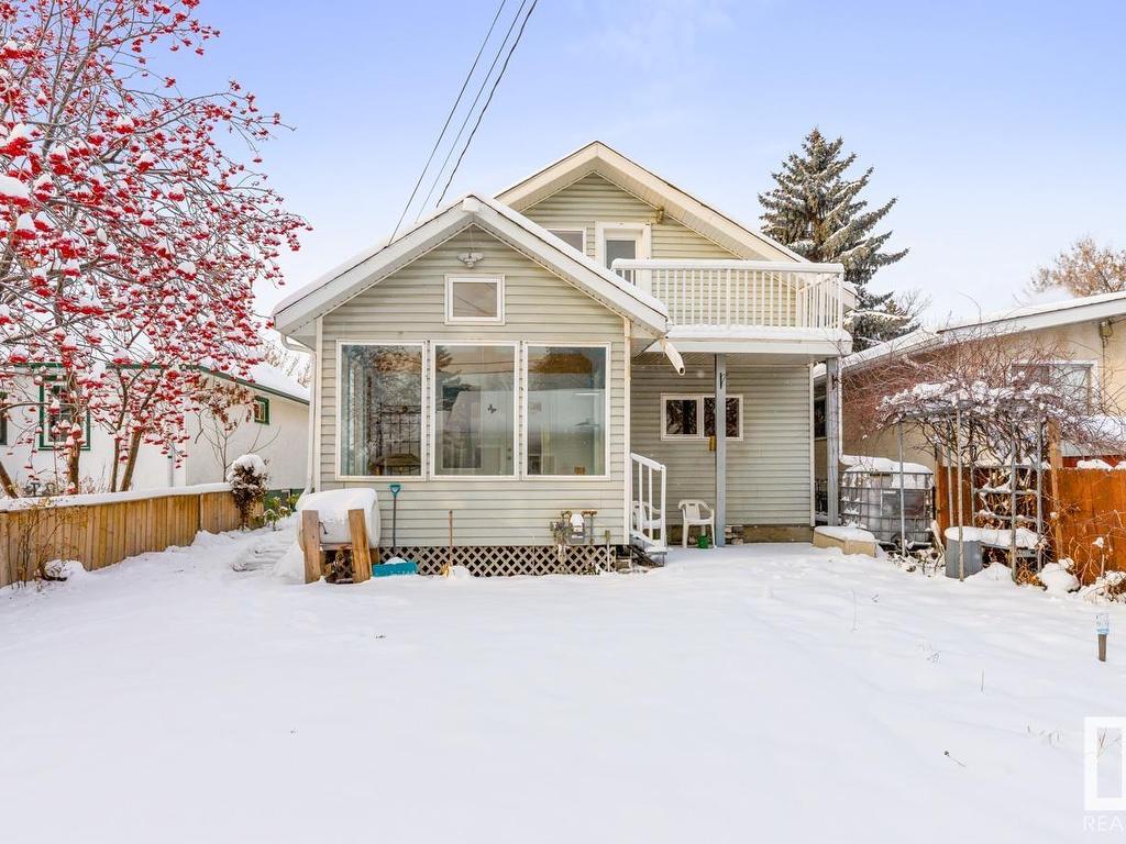 












11321 102 Street

,
Edmonton,




AB
T5G 2E5


