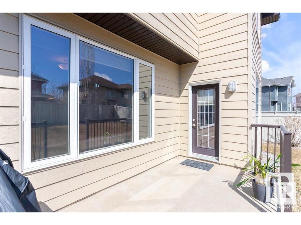 












2043 CAMERON RAVINE Way

,
Edmonton,




AB
T6M 0L2

