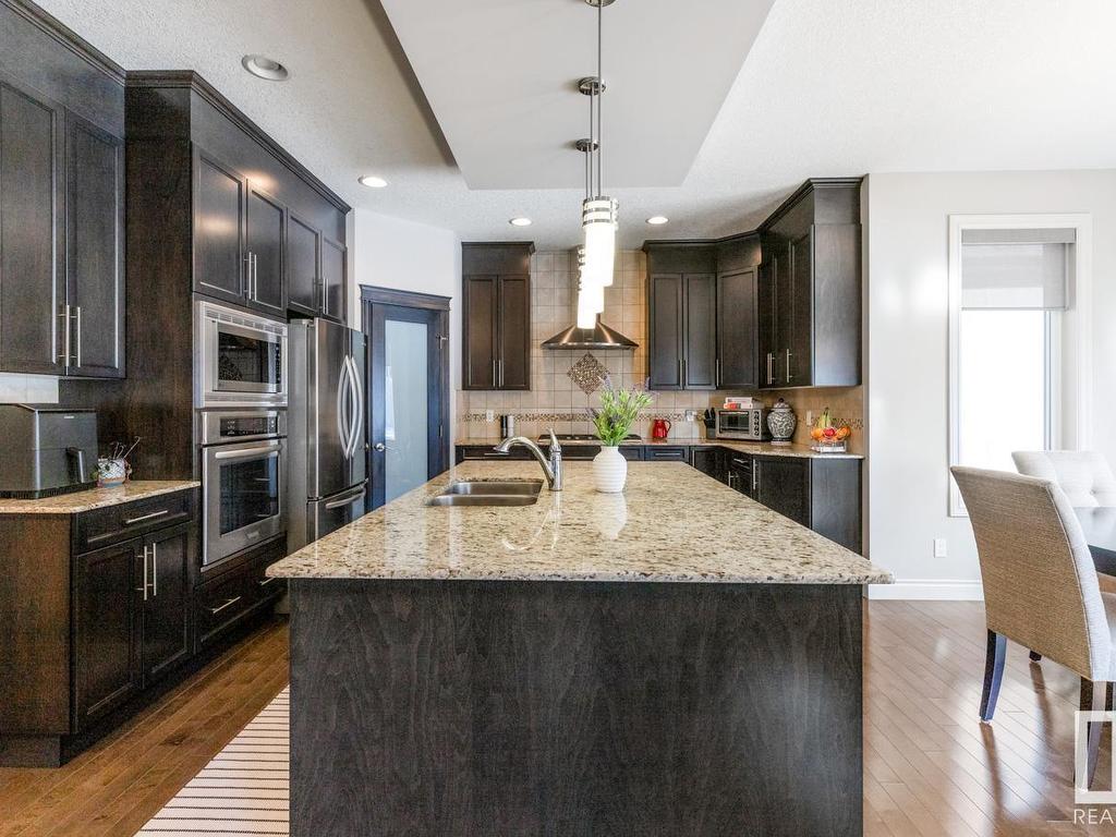 












2043 CAMERON RAVINE Way

,
Edmonton,




AB
T6M 0L2

