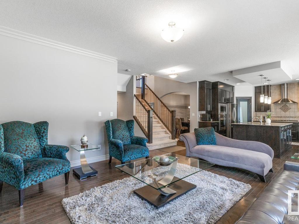












2043 CAMERON RAVINE Way

,
Edmonton,




AB
T6M 0L2

