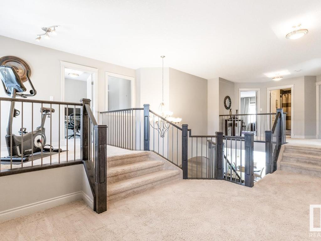 












2043 CAMERON RAVINE Way

,
Edmonton,




AB
T6M 0L2

