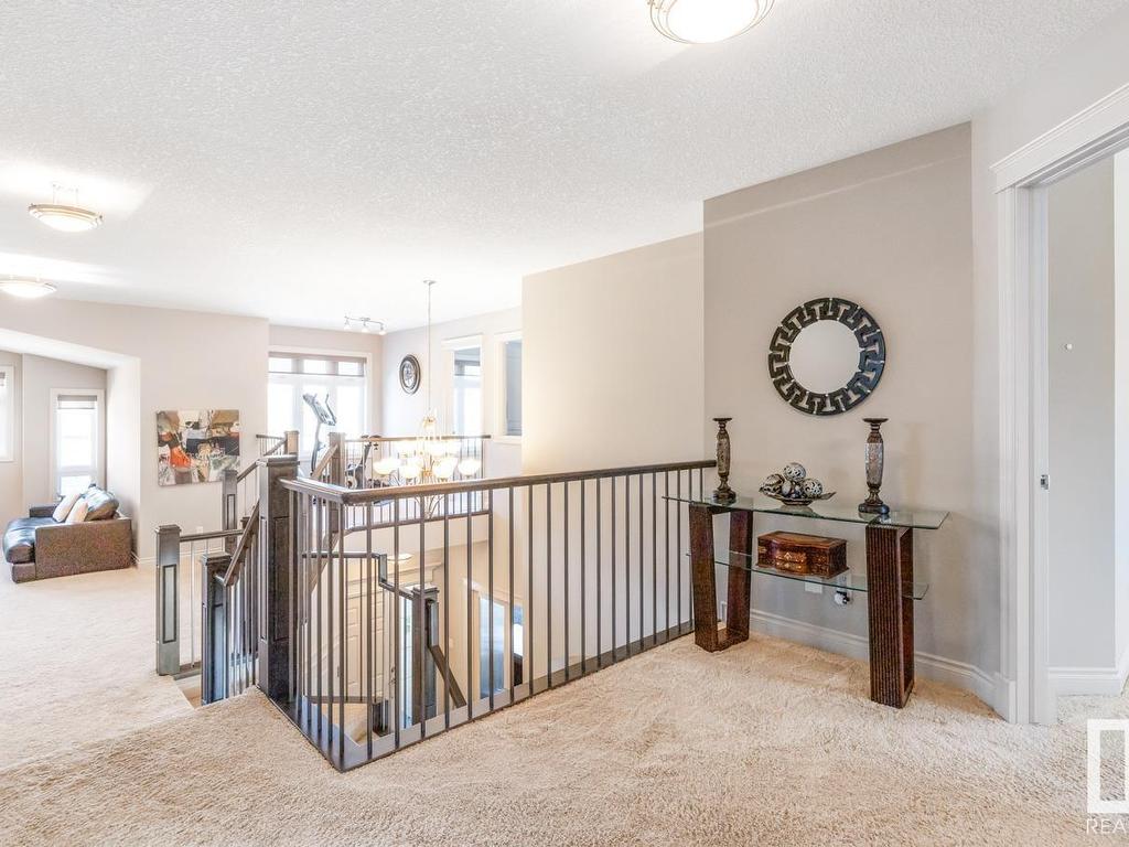 












2043 CAMERON RAVINE Way

,
Edmonton,




AB
T6M 0L2

