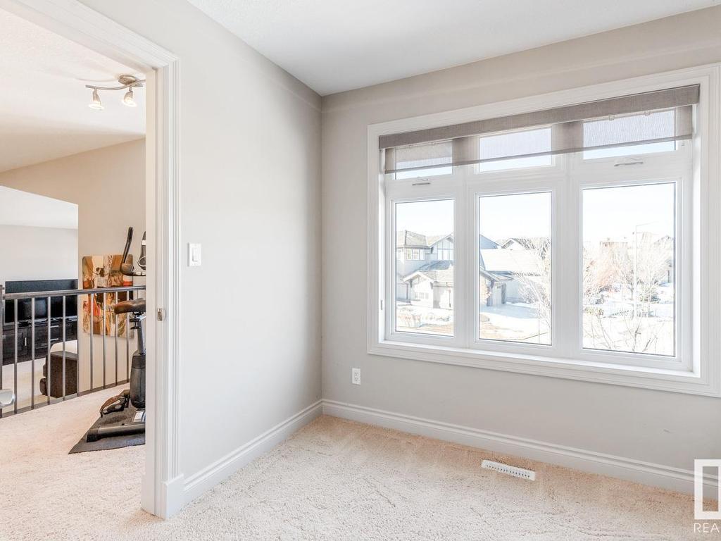 












2043 CAMERON RAVINE Way

,
Edmonton,




AB
T6M 0L2

