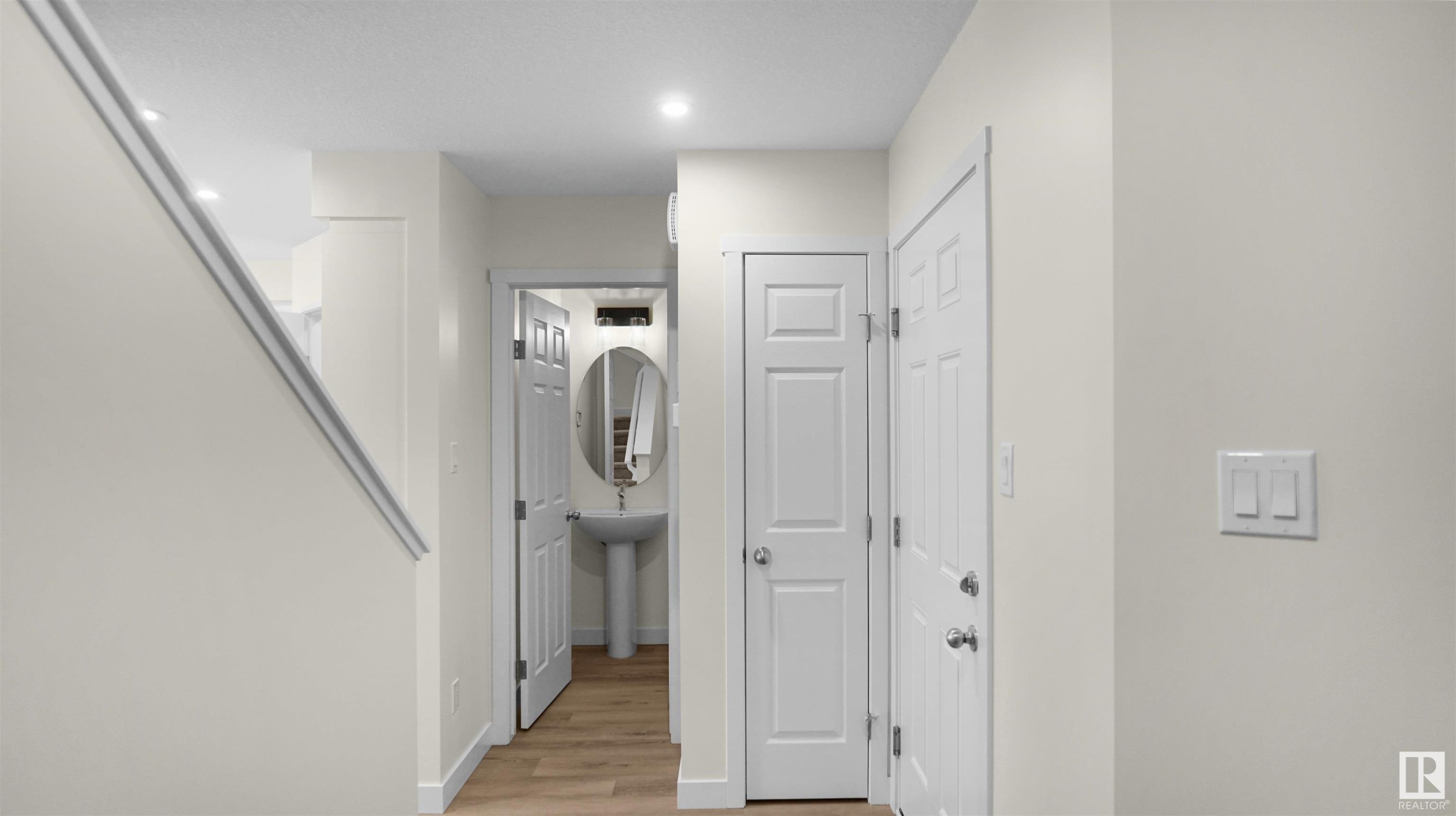 












19022 29 Avenue

,
Edmonton,




AB
T6M 3B5

