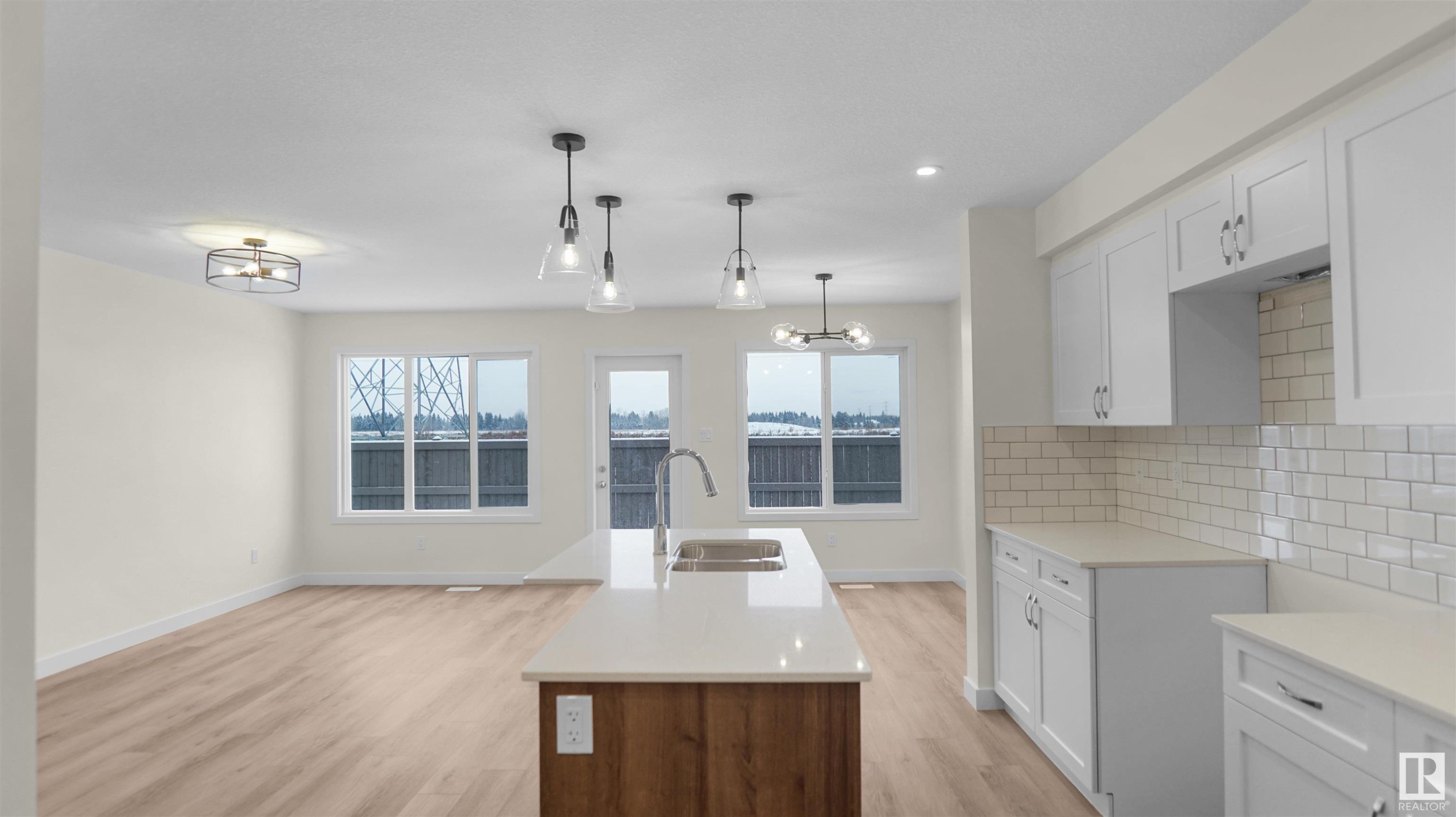 












19022 29 Avenue

,
Edmonton,




AB
T6M 3B5

