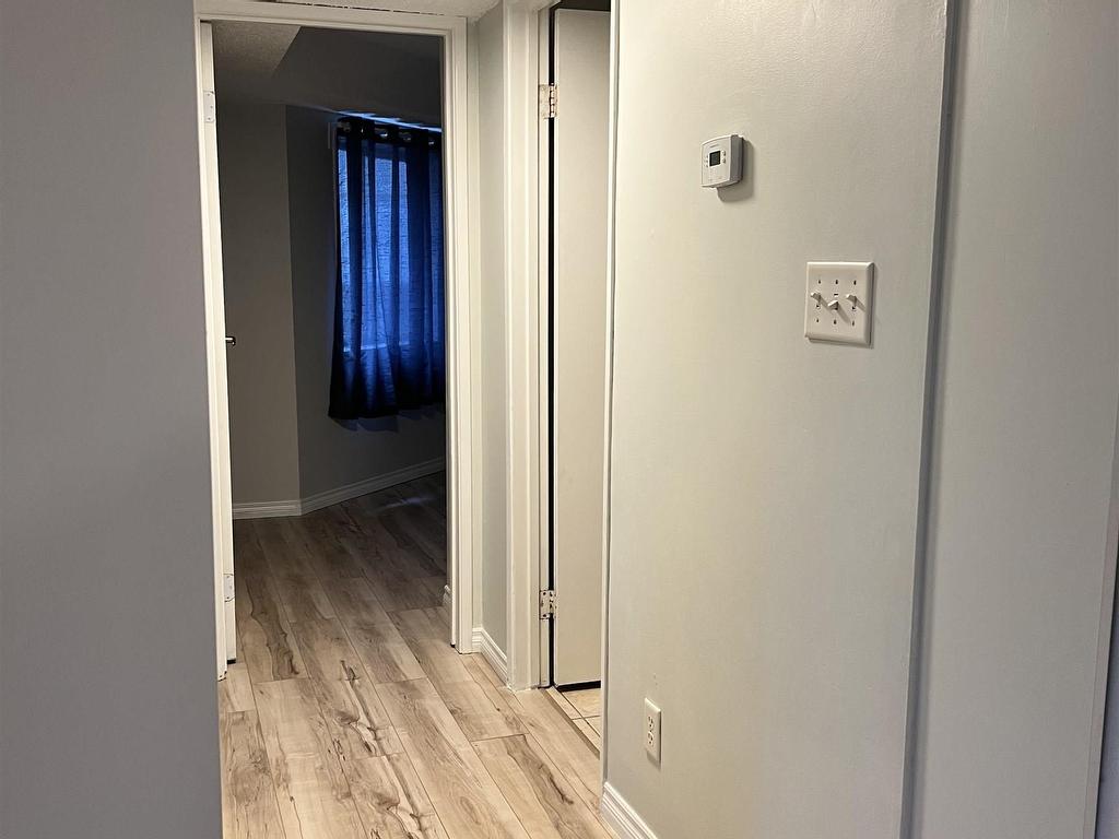 












102 11825 71 Street

,
Edmonton,




AB
T5B 1W4

