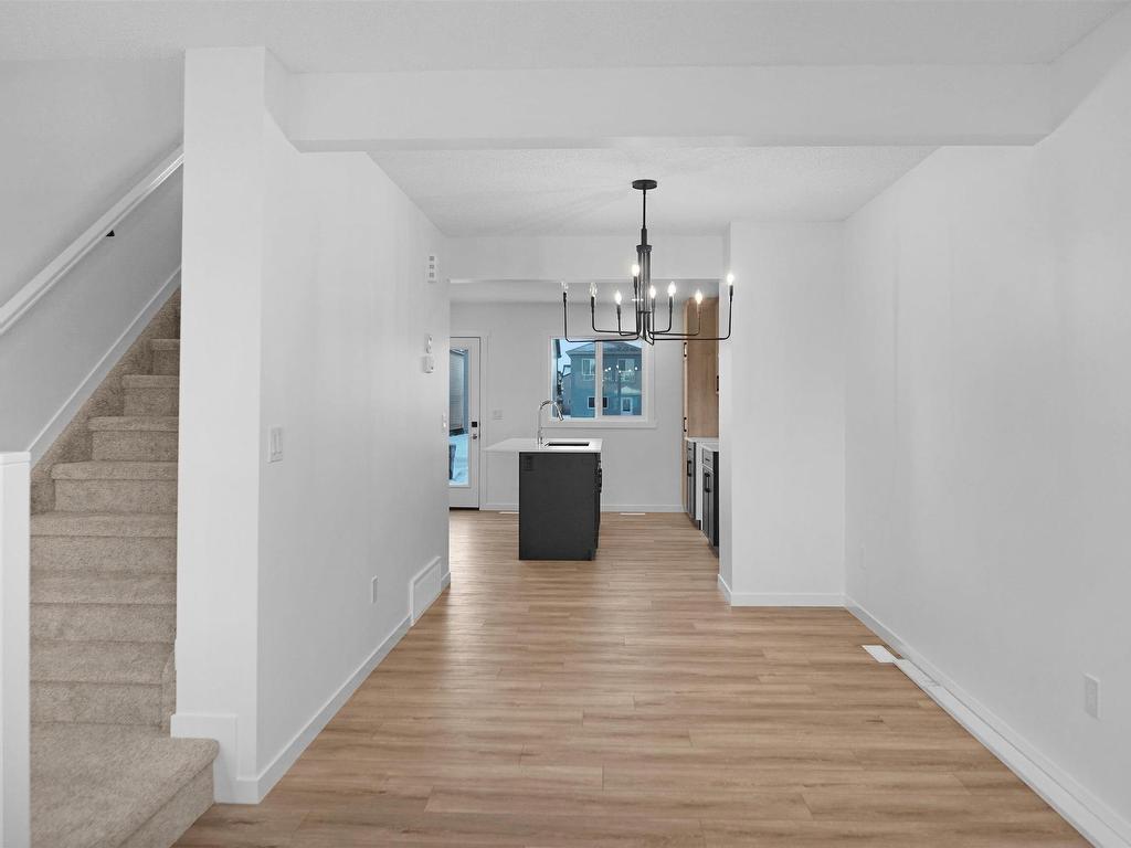 












32 1009 Cy Becker Road

,
Edmonton,




AB
T5Y 4B7


