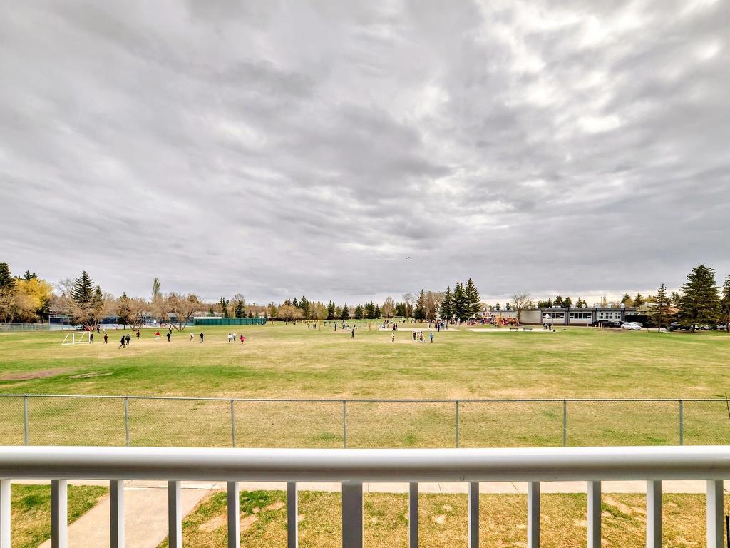 












206 42 ALPINE Place

,
St. Albert,




AB
T8N 3Y2

