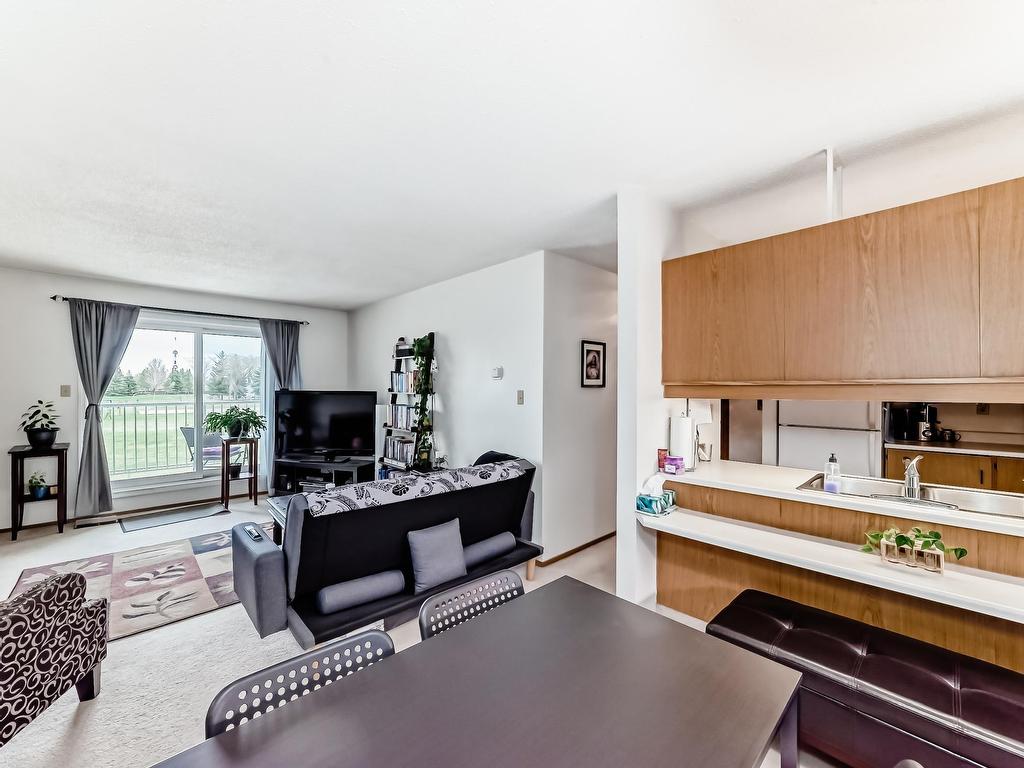 












206 42 ALPINE Place

,
St. Albert,




AB
T8N 3Y2

