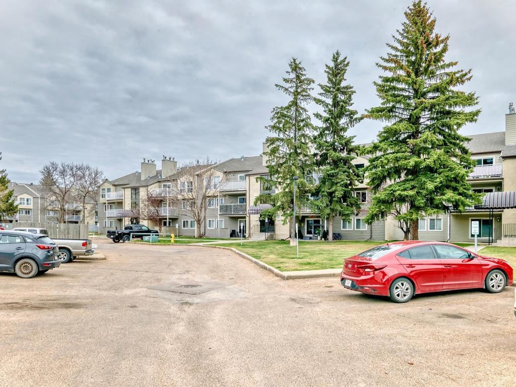 












206 42 ALPINE Place

,
St. Albert,




AB
T8N 3Y2

