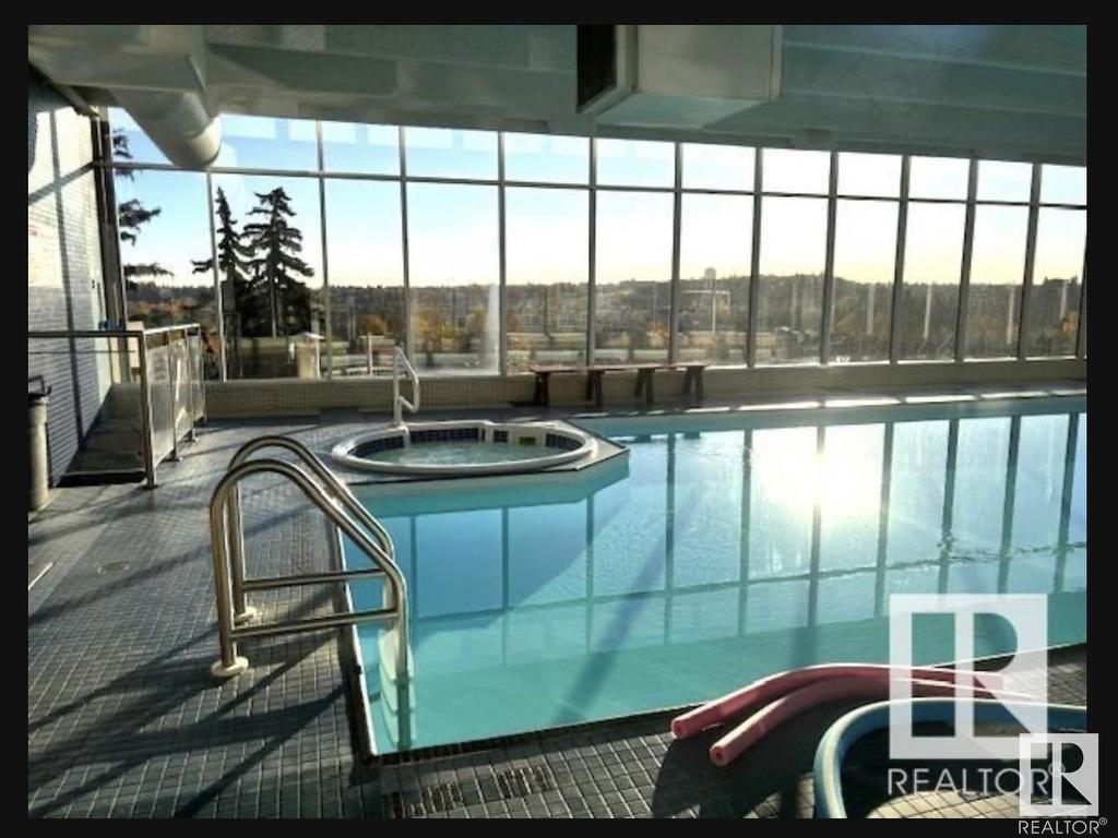 












709 9918 101 Street

,
Edmonton,




AB
T5K 2L1

