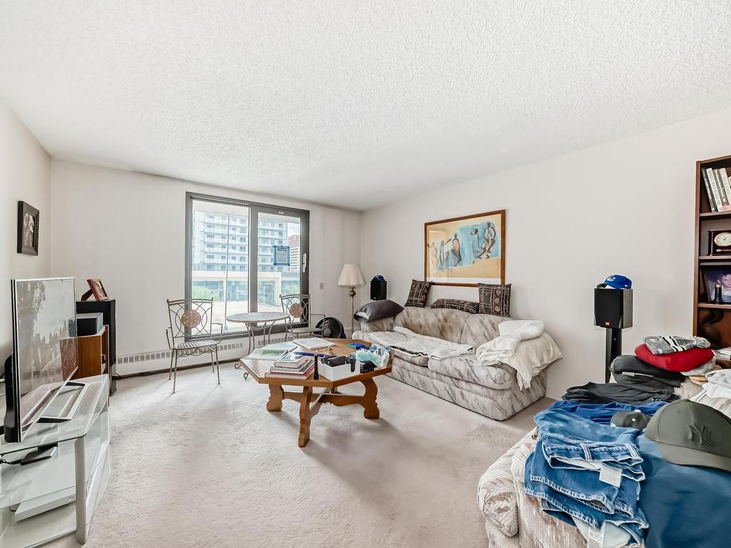 












407 10145 109 Street

,
Edmonton,




AB
T5J 3M5

