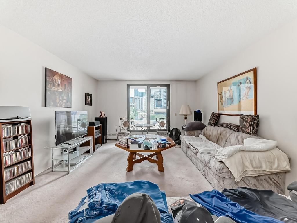 












407 10145 109 Street

,
Edmonton,




AB
T5J 3M5

