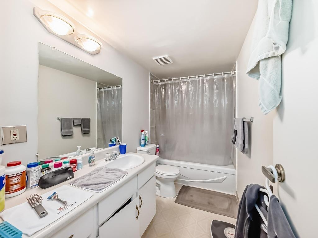 












407 10145 109 Street

,
Edmonton,




AB
T5J 3M5

