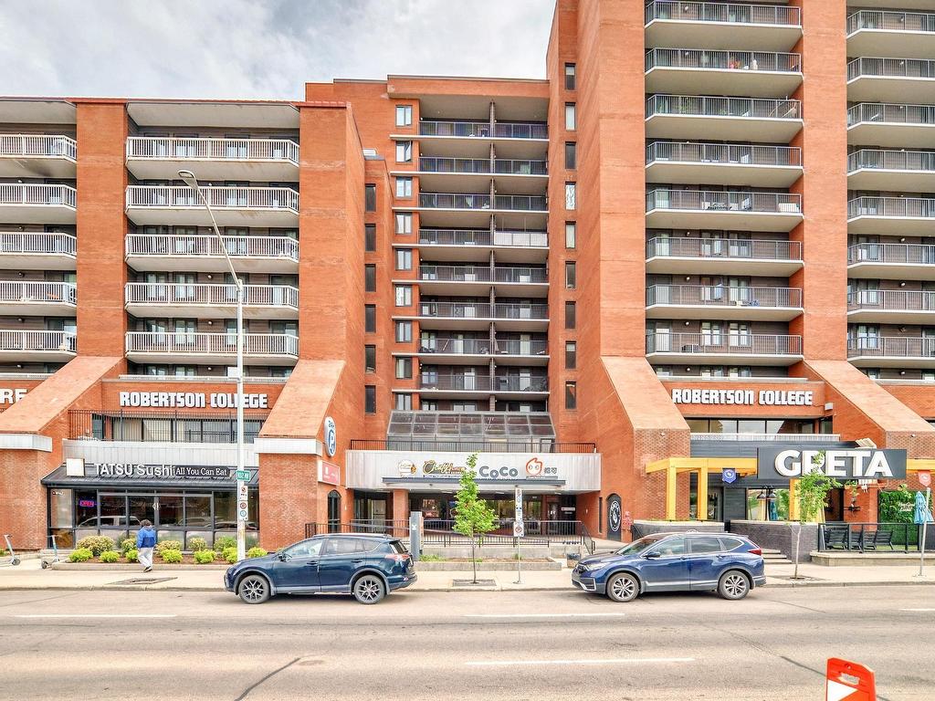 












407 10145 109 Street

,
Edmonton,




AB
T5J 3M5

