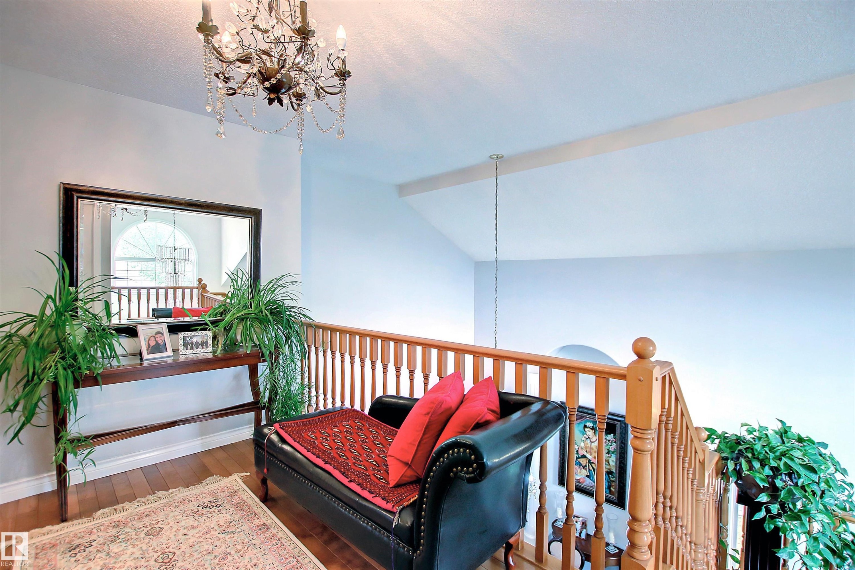 












329 HEATH Road

,
Edmonton,




AB
T6R 2X4

