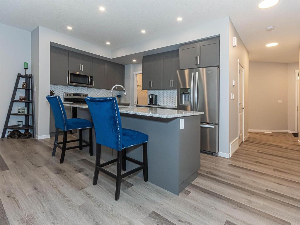 












1395 SECORD LANDING

,
Edmonton,




AB
T5T 7A7

