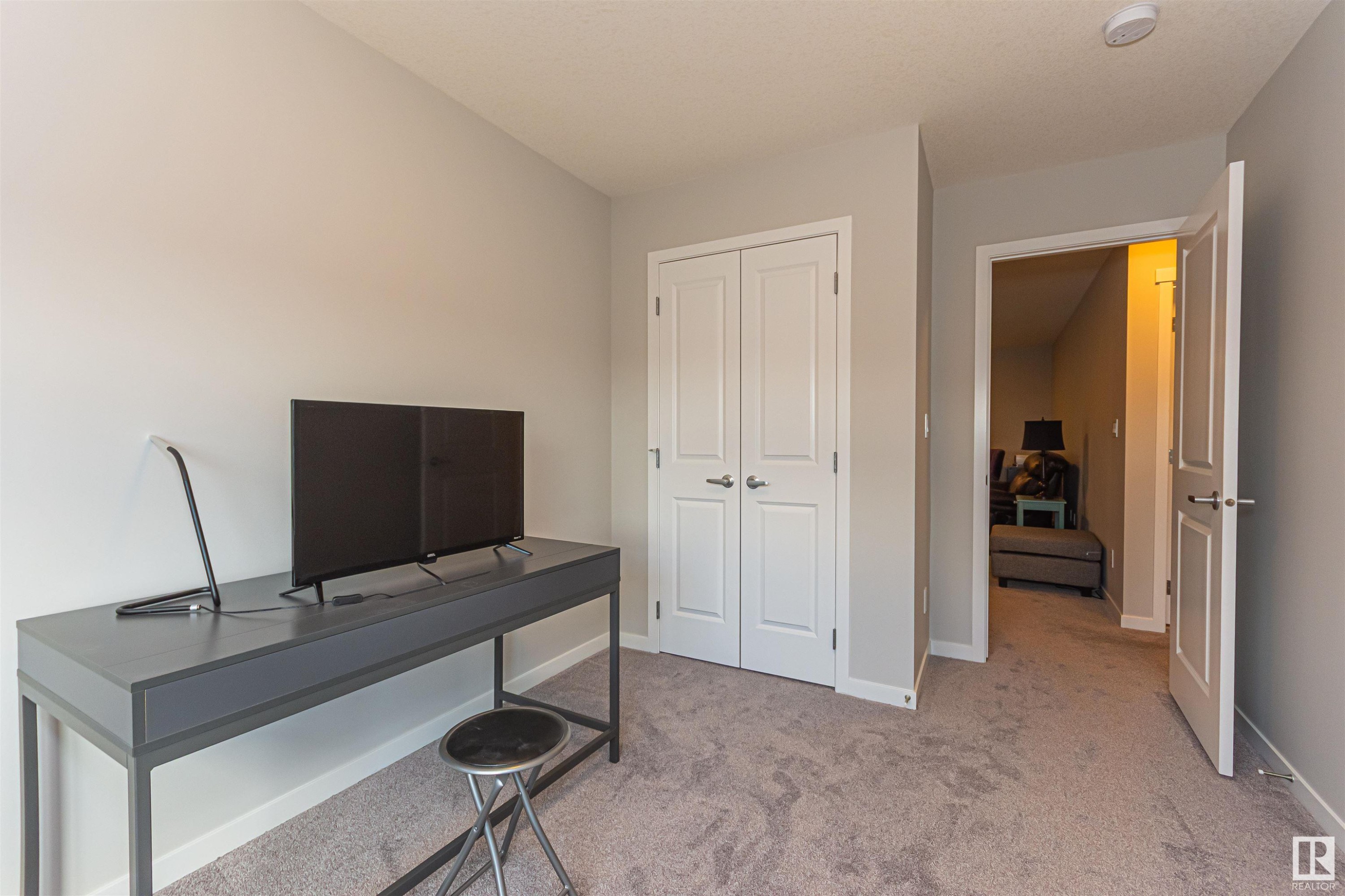 












1395 SECORD LANDING

,
Edmonton,




AB
T5T 7A7

