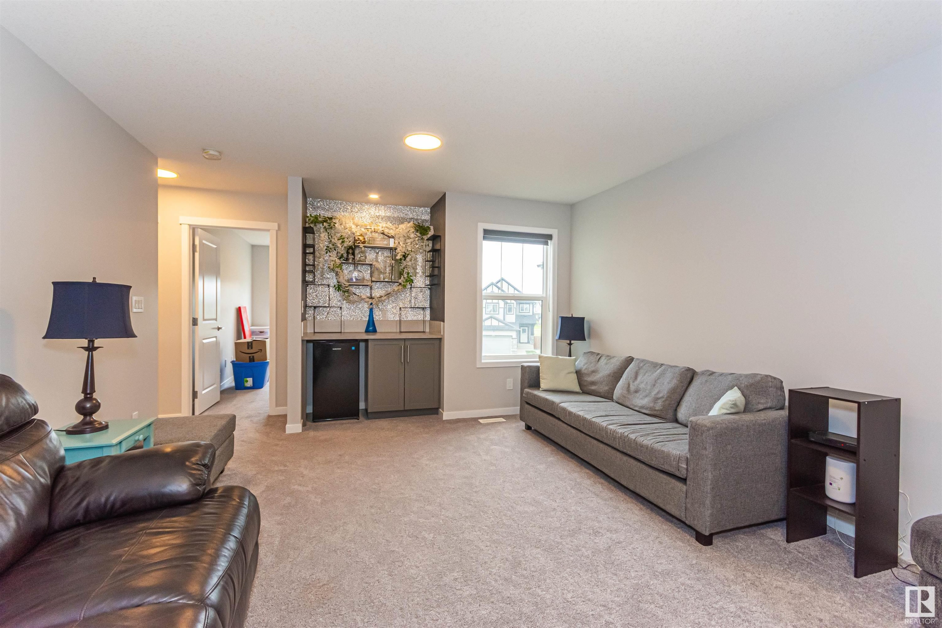 












1395 SECORD LANDING

,
Edmonton,




AB
T5T 7A7

