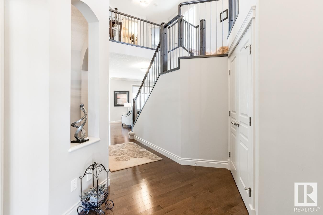 












2043 CAMERON RAVINE Way

,
Edmonton,




AB
T6M 0L2

