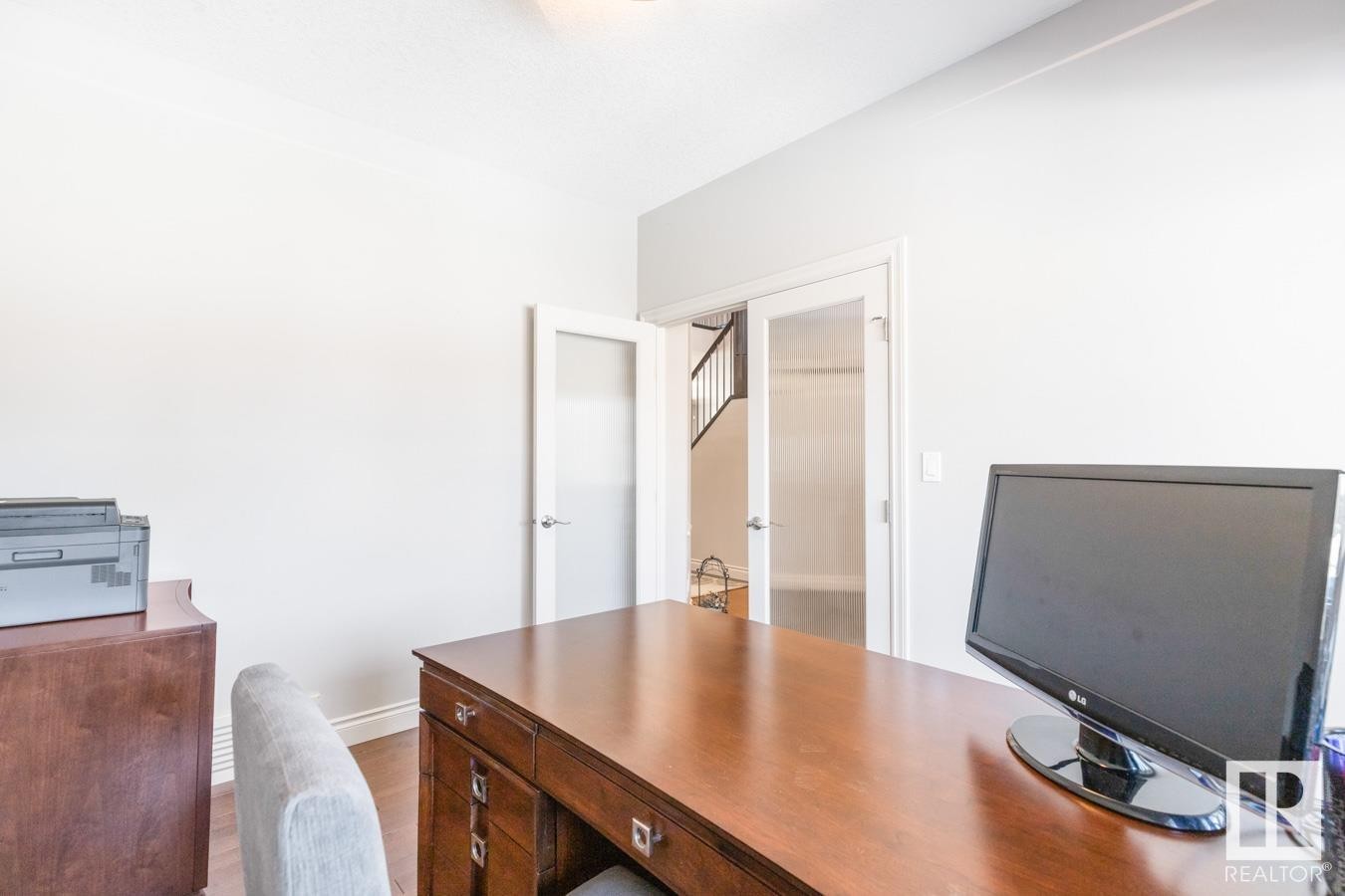 












2043 CAMERON RAVINE Way

,
Edmonton,




AB
T6M 0L2

