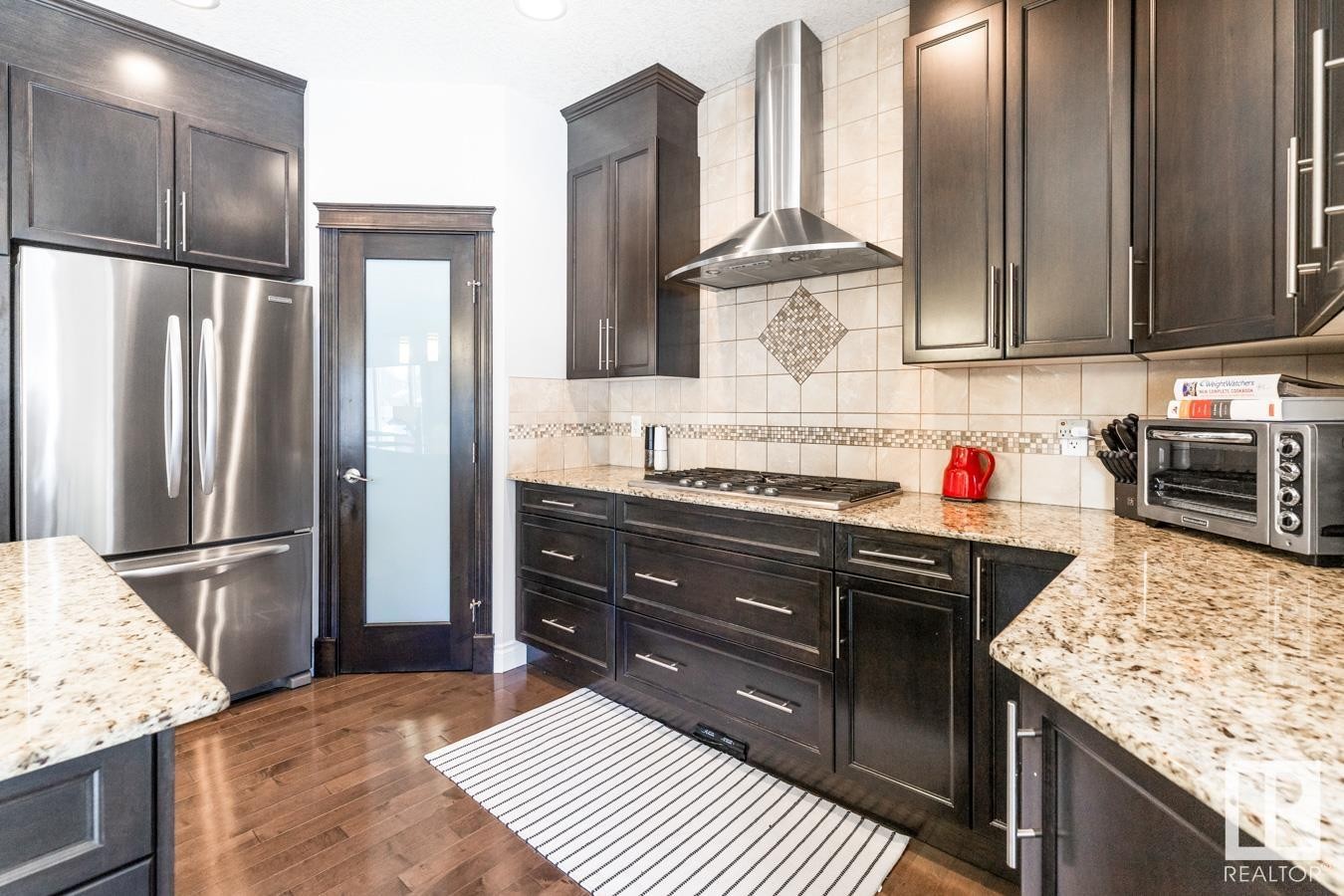 












2043 CAMERON RAVINE Way

,
Edmonton,




AB
T6M 0L2

