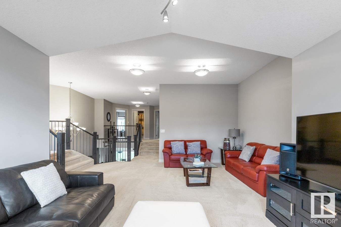 












2043 CAMERON RAVINE Way

,
Edmonton,




AB
T6M 0L2

