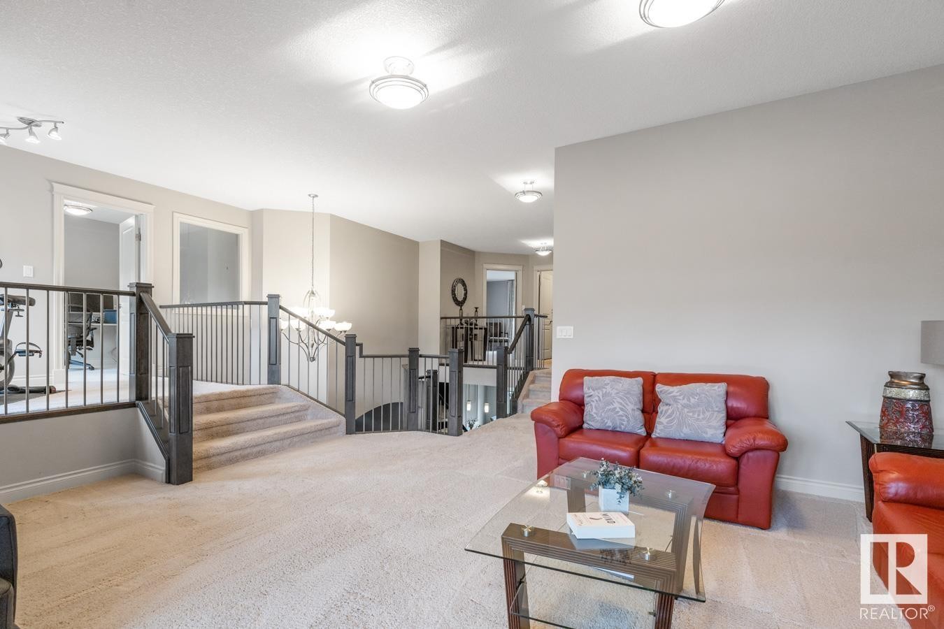 












2043 CAMERON RAVINE Way

,
Edmonton,




AB
T6M 0L2

