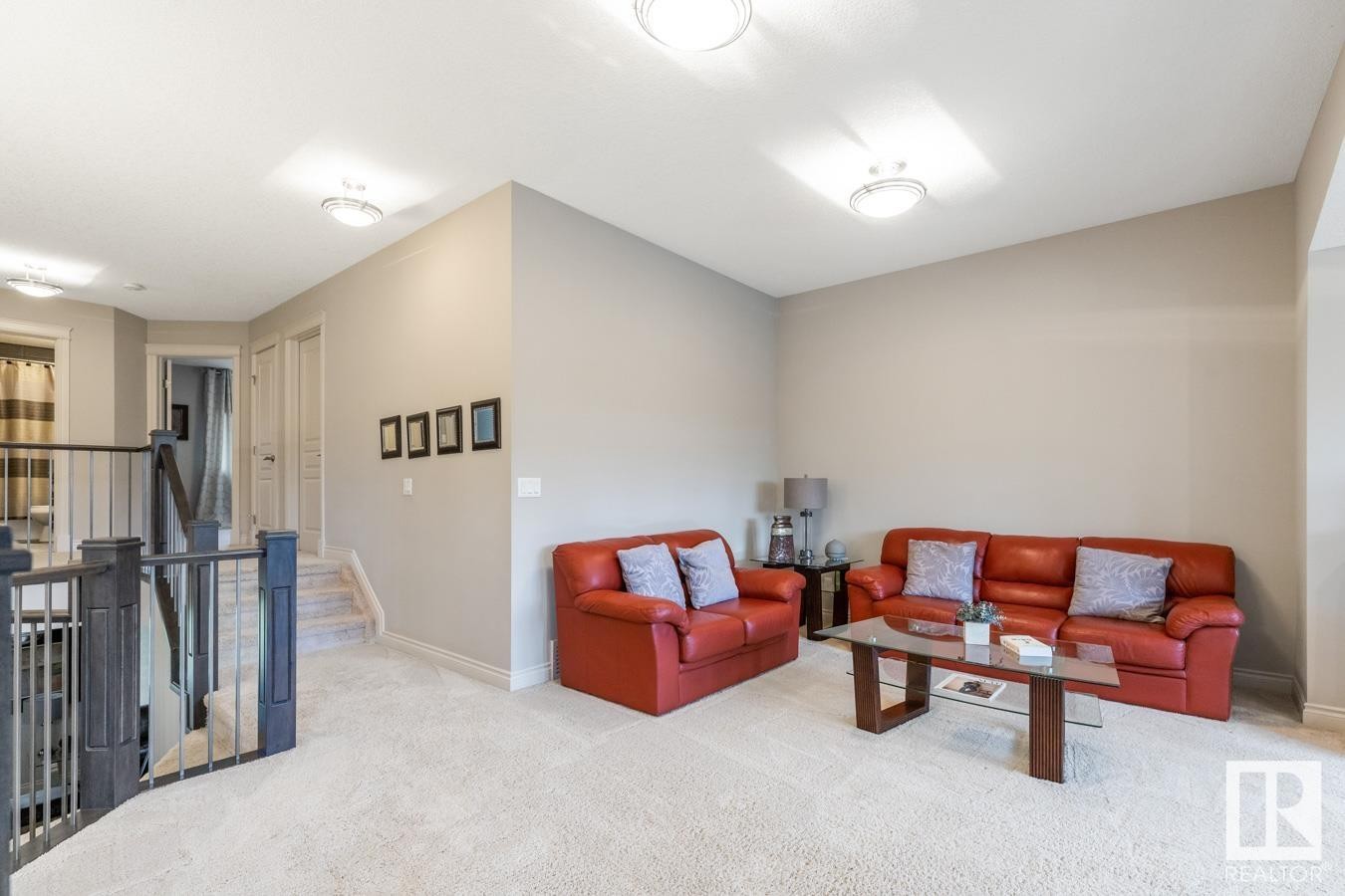 












2043 CAMERON RAVINE Way

,
Edmonton,




AB
T6M 0L2

