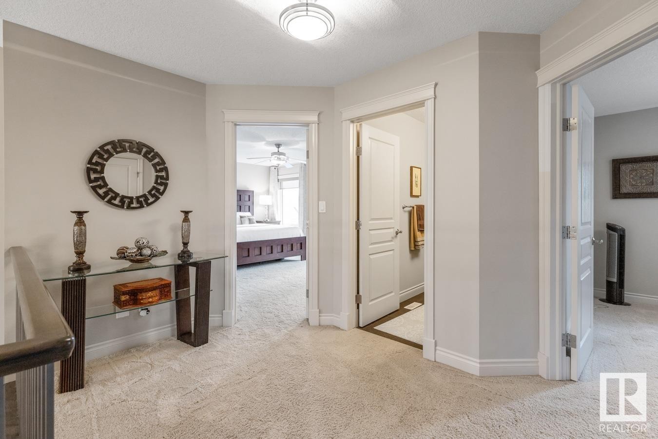 












2043 CAMERON RAVINE Way

,
Edmonton,




AB
T6M 0L2

