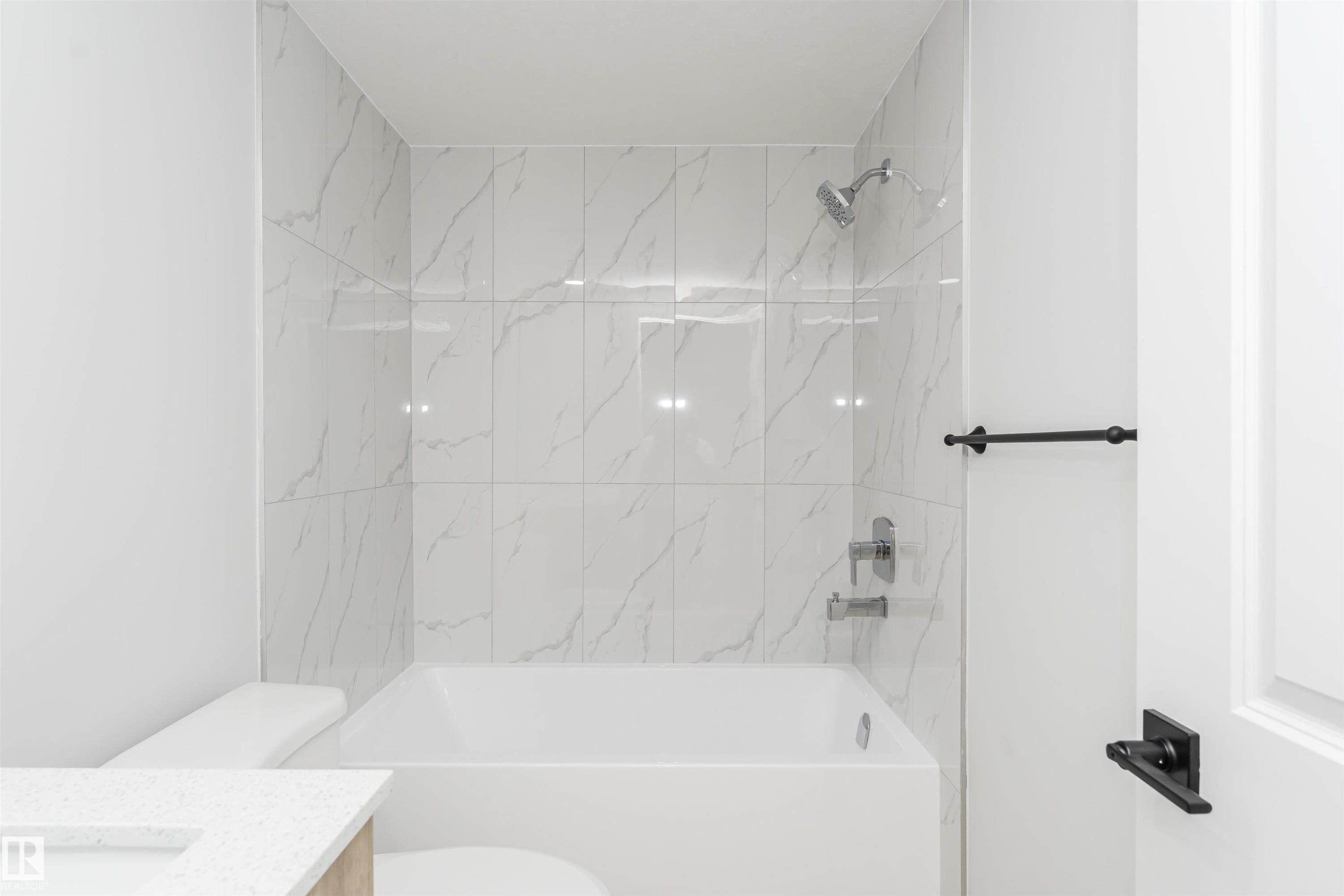 












6397 King Wynd

,
Edmonton,




AB
T6W 5J3

