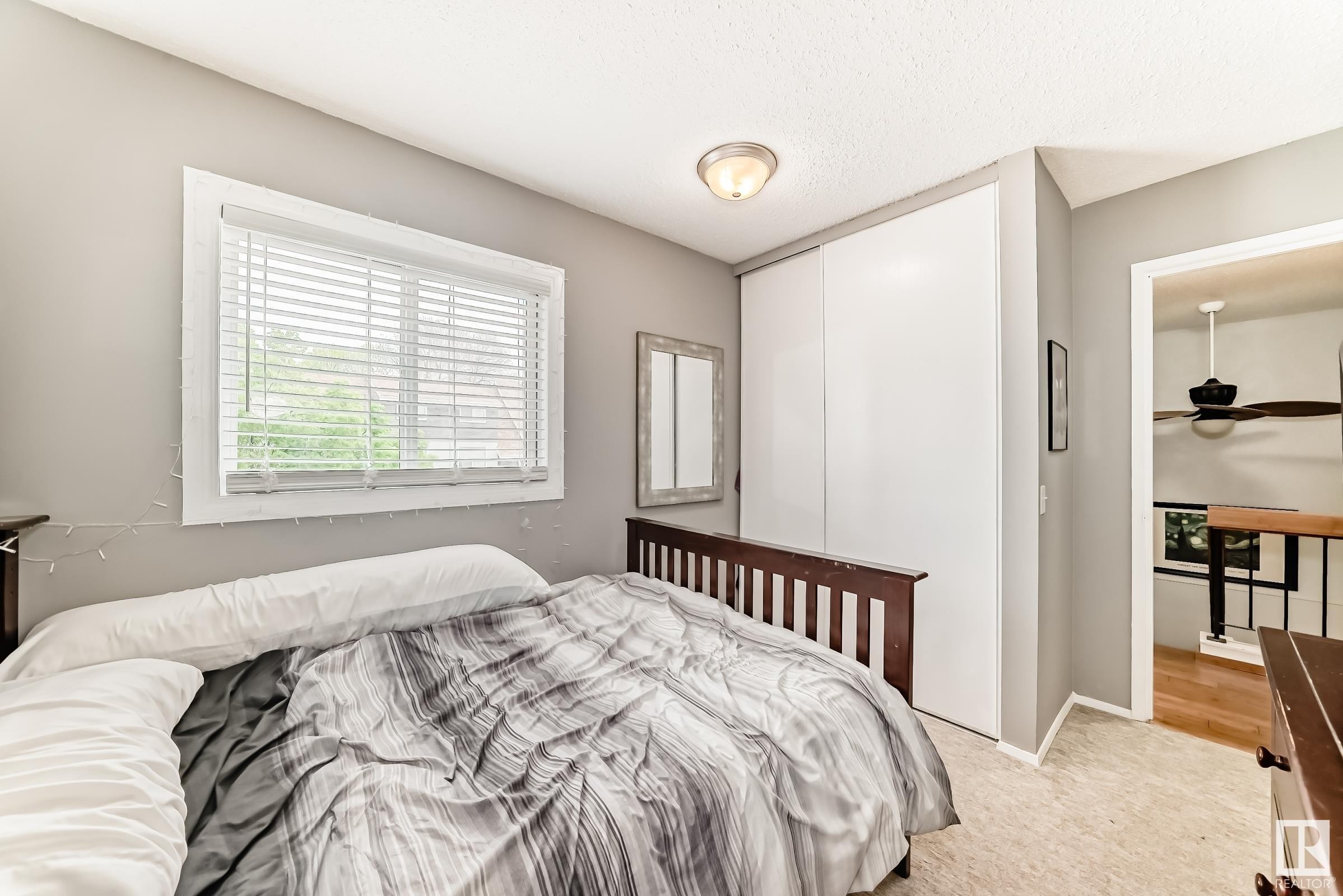 












33 GRANDIN WOODS

,
St. Albert,




AB
T8N 2Y4

