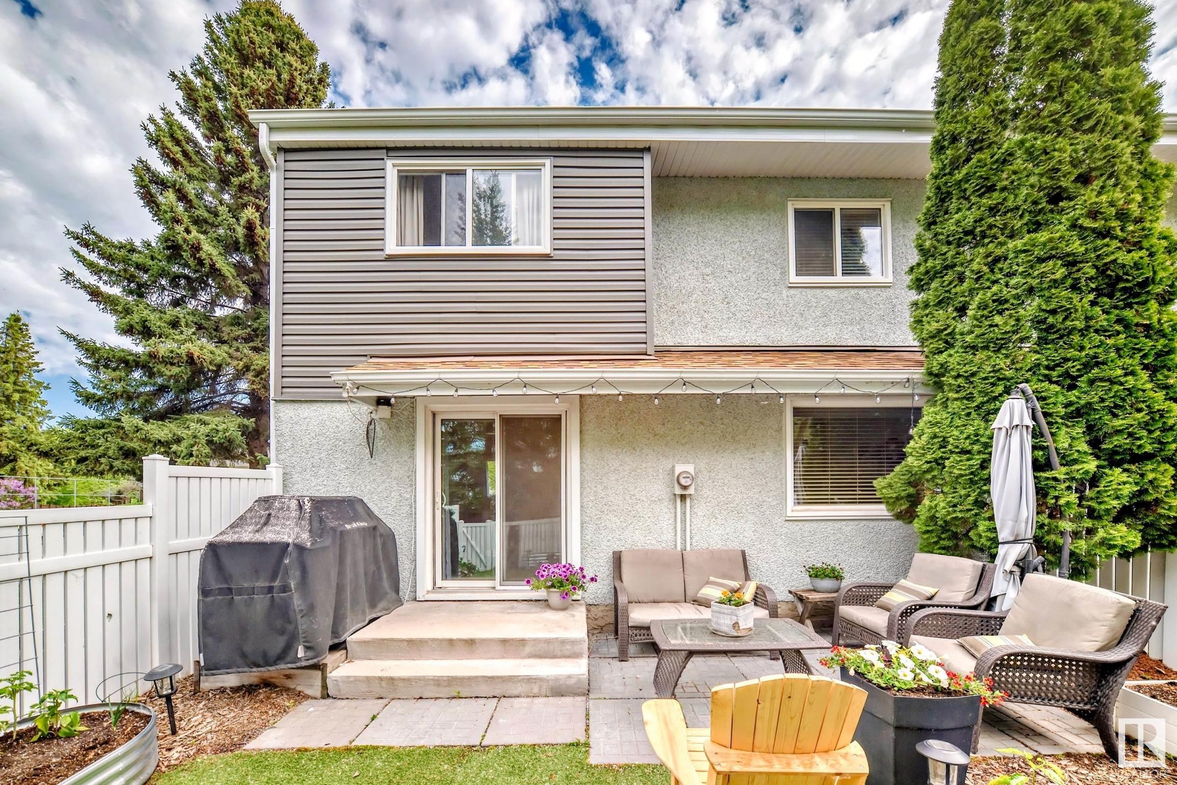 












33 GRANDIN WOODS

,
St. Albert,




AB
T8N 2Y4

